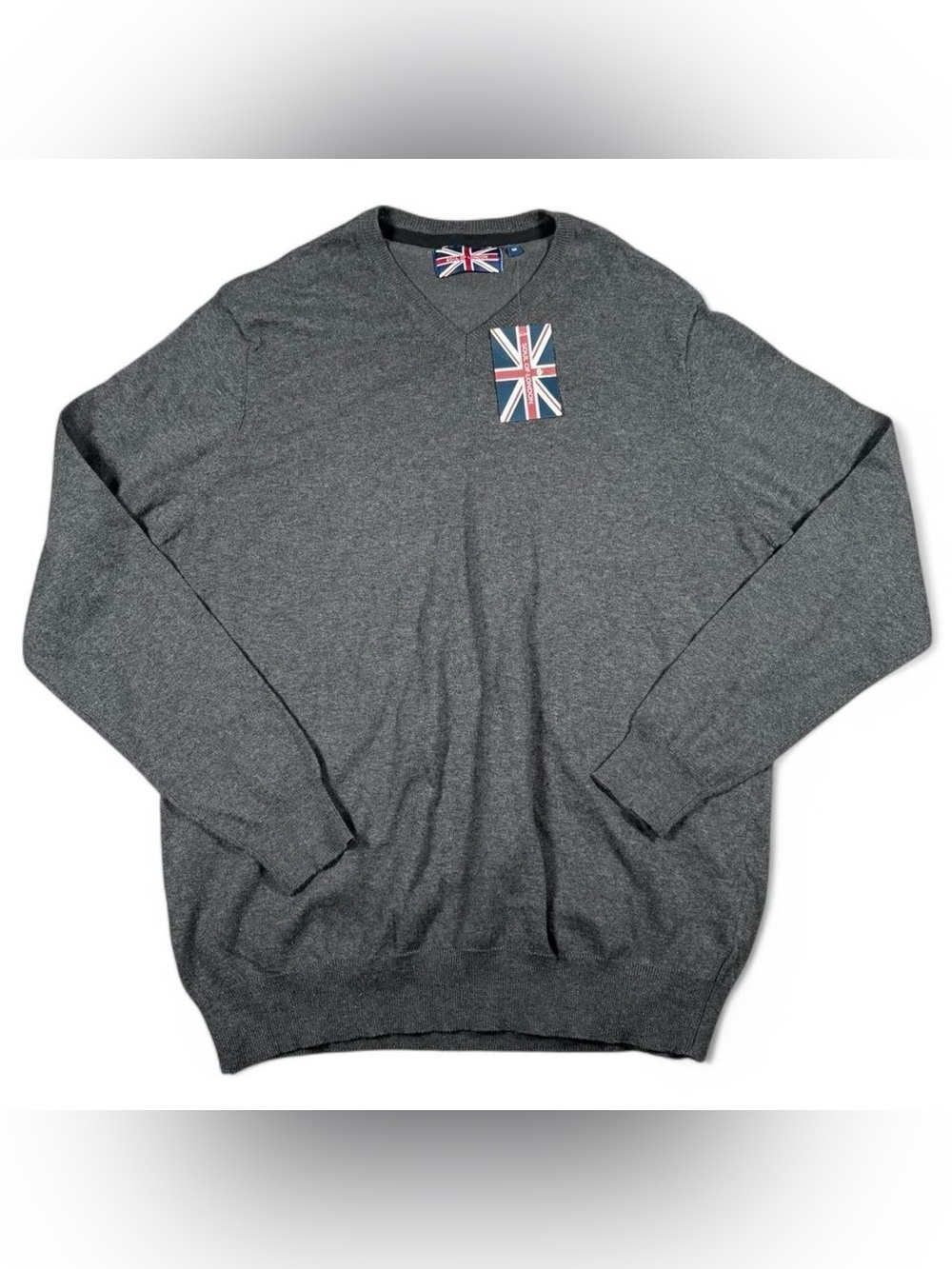 Soul of London grey v neck sweater